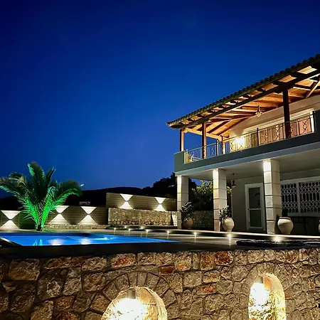 Holiday home Three Elements