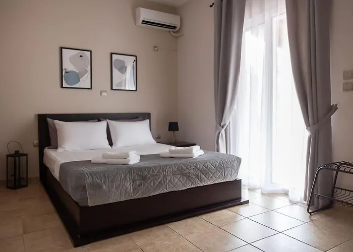 Three Elements Pefkali