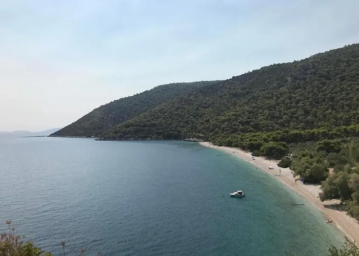 Three Elements Ferienhaus Pefkali